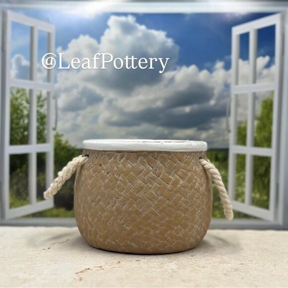 Barilito Rattan Neutral Stone Planter Pot with handles - Picture 5 of 8